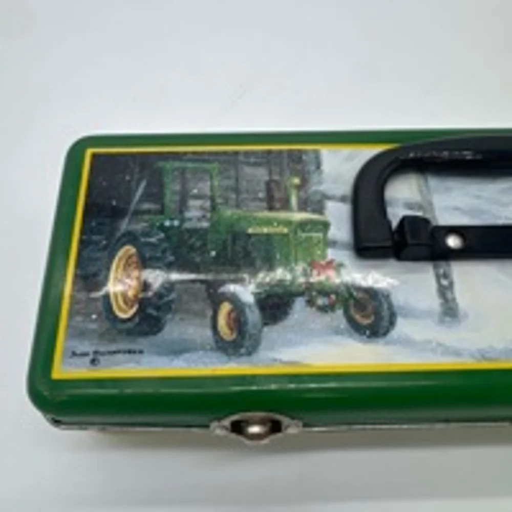 John Deere VINTAGE 2005 Toolbox Pencil Case Green Metal Tractor Theme
